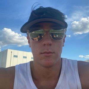 Meet your Posher, Christopher